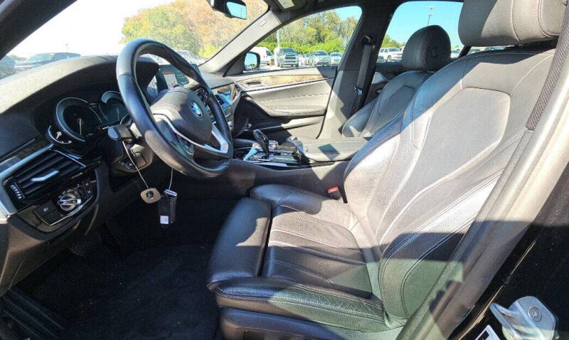 2018 BMW 5 Series 530i