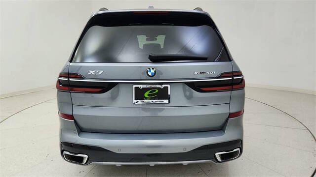 2023 BMW X7 xDrive40i