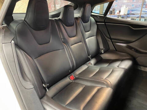 2020 Tesla Model S Long Range Plus