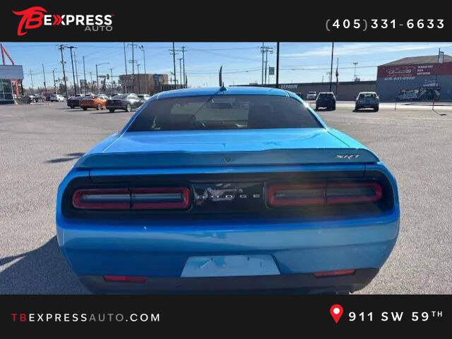 2016 Dodge Challenger SRT 392