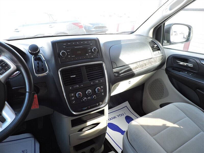 2013 Dodge Grand Caravan SE
