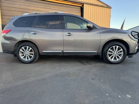 2013 Nissan Pathfinder SL