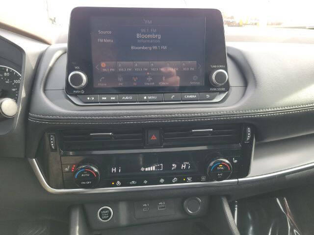 2021 Nissan Rogue SV