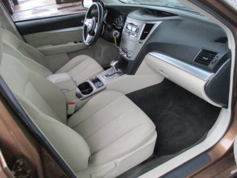 2011 Subaru Legacy 2.5i Premium