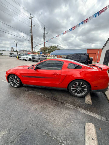 2011 Ford Mustang GT Premium