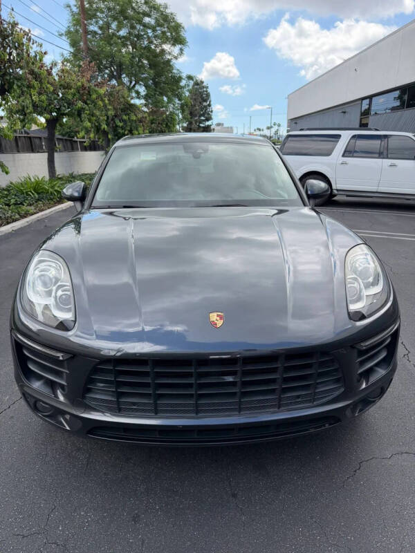 2018 Porsche Macan