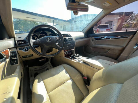2010 Mercedes-Benz C-Class C 300 Luxury