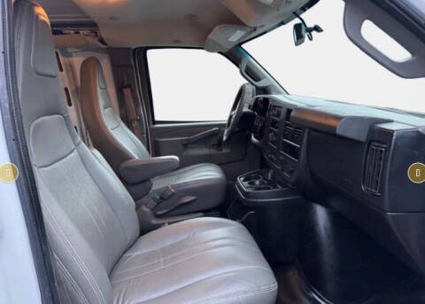 2019 Chevrolet Express 2500