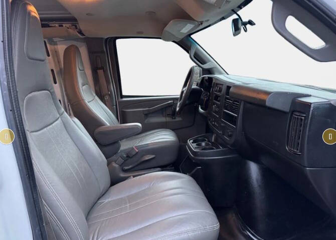 2019 Chevrolet Express 2500
