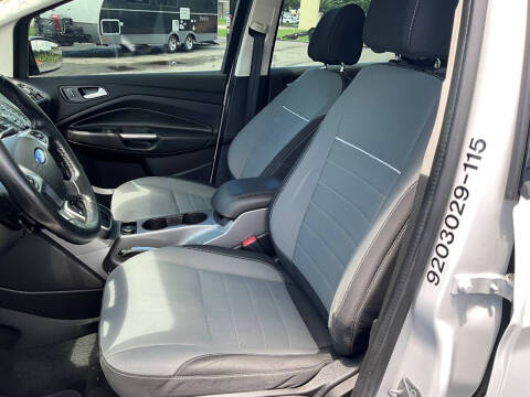 2015 Ford C-MAX Hybrid SE