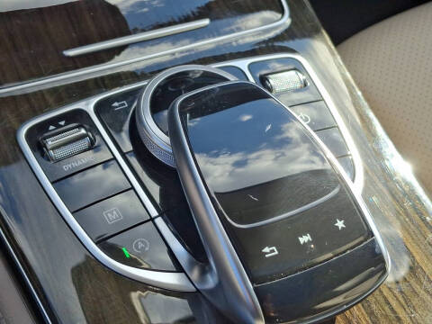 2018 Mercedes-Benz GLC GLC 300 4MATIC