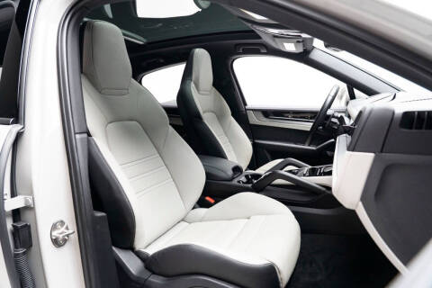 2024 Porsche Cayenne Coupe