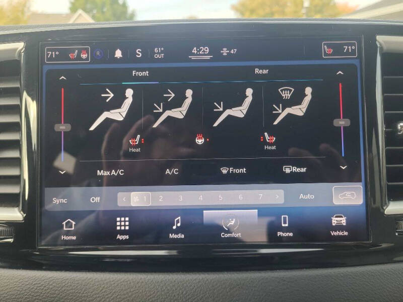 2021 Chrysler Pacifica Touring L