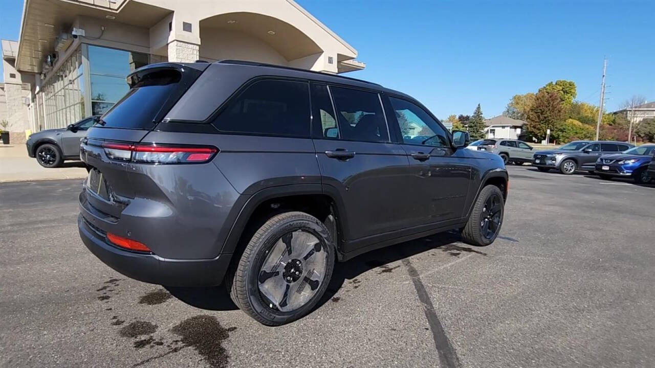 2025 Jeep Grand Cherokee for sale at Victoria Auto Sales in Victoria, MN