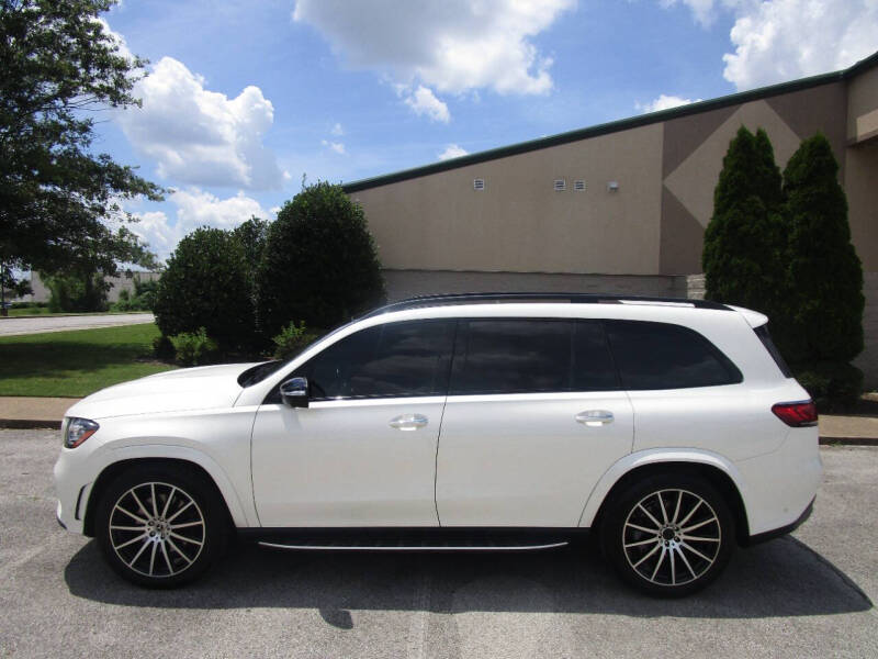 2022 Mercedes-Benz GLS GLS450's photo