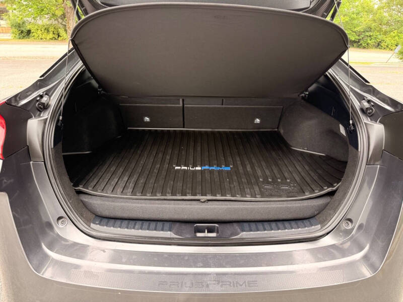 2018 Toyota Prius Prime Plus