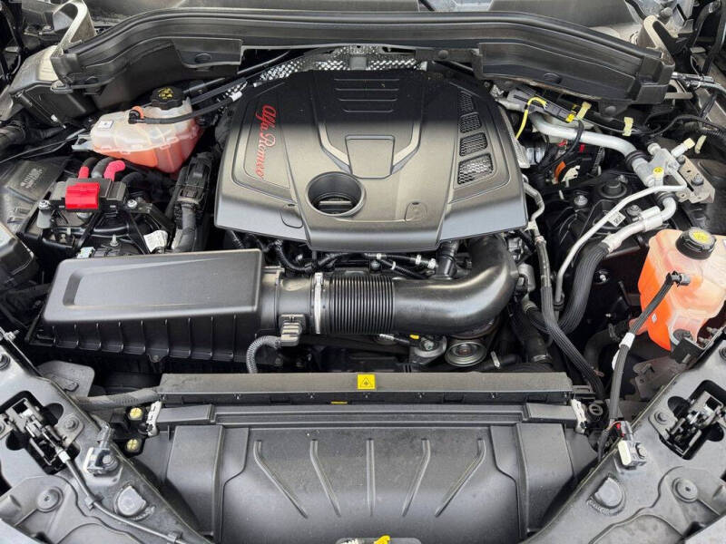 2022 Alfa Romeo Stelvio Sprint