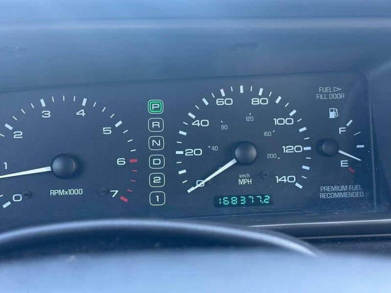 1998 Lincoln Mark VIII