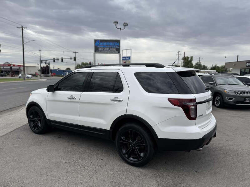 2014 Ford Explorer Sport