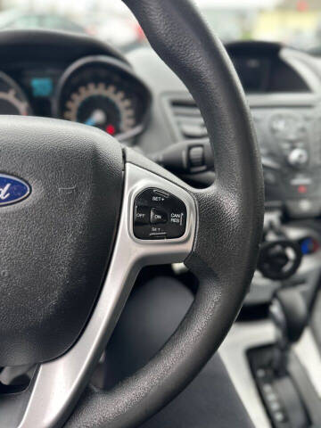 2018 Ford Fiesta SE