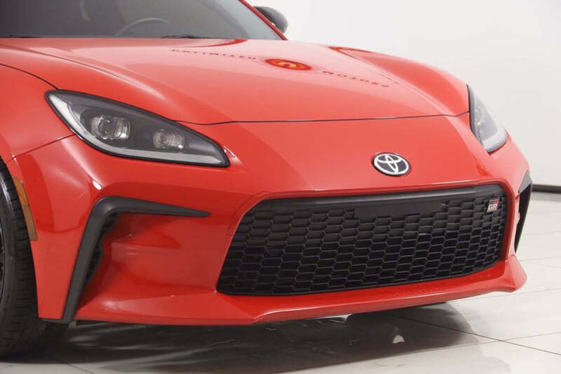 2024 Toyota GR86 Premium