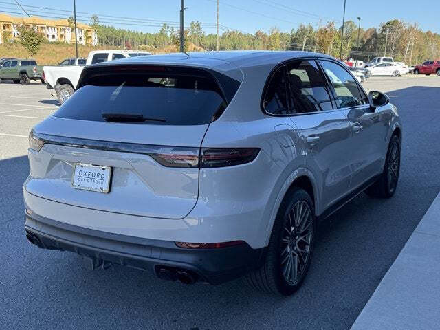 2022 Porsche Cayenne E-Hybrid Platinum Edition