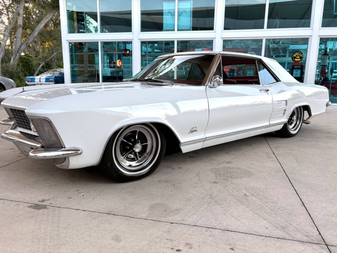 1964 Buick Riviera 12