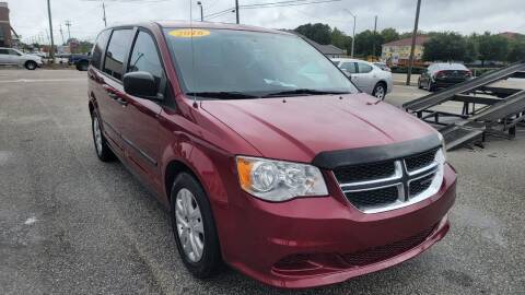 2016 Dodge Grand Caravan for sale at Kelly & Kelly Supermarket of Cars in Fayetteville NC