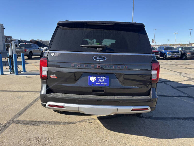 2024 Ford Expedition Timberline