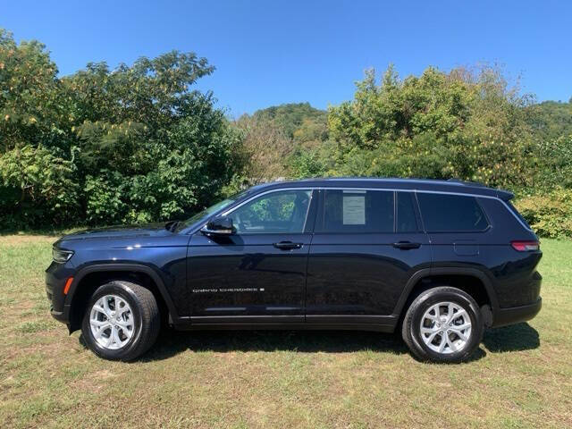 2024 Jeep Grand Cherokee L for sale at Tim Short CDJR Hazard in Hazard, KY