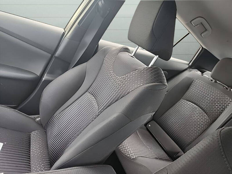 2018 Toyota Prius Two