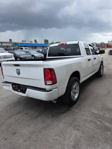 2017 RAM 1500 Express