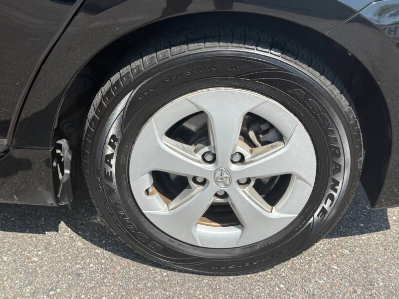 2014 Toyota Prius Four