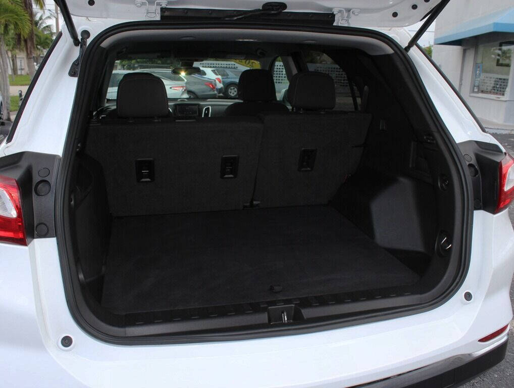 2021 CHEVROLET Equinox SUV / Crossover - $20,495