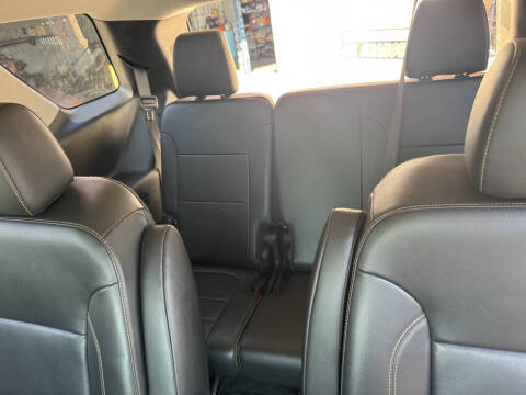 2021 Chevrolet Traverse LT Leather