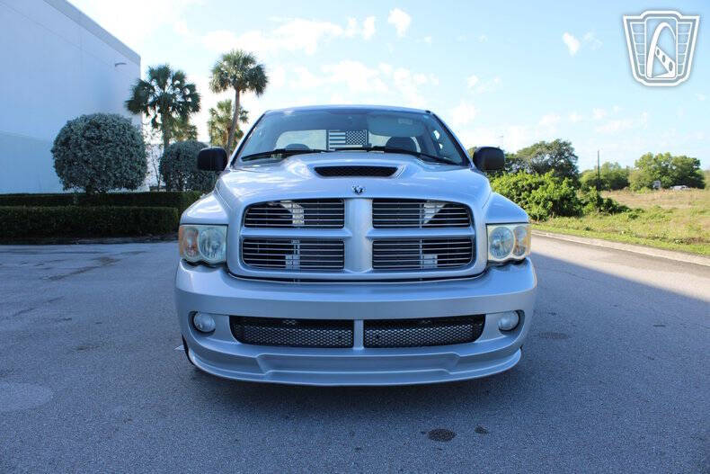 2005 Dodge Ram 1500 SRT-10