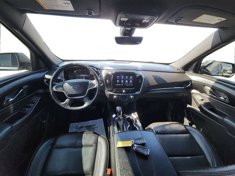 2023 Chevrolet Traverse RS