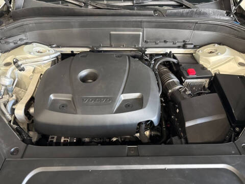 2022 Volvo XC90 T6 Inscription 7-Passenger