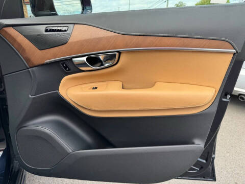 2019 Volvo XC90 T6 Inscription