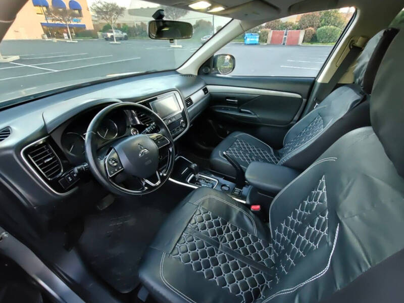 2018 Mitsubishi Outlander SE
