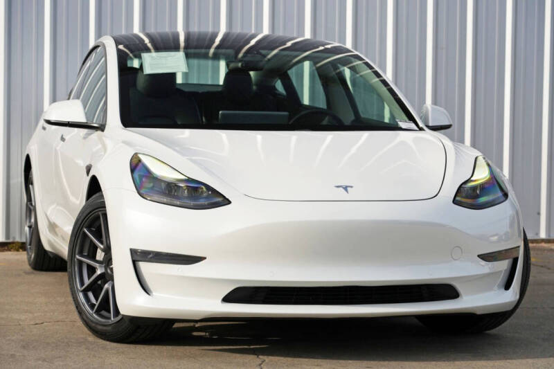 2021 Tesla Model 3 Standard Range Plus