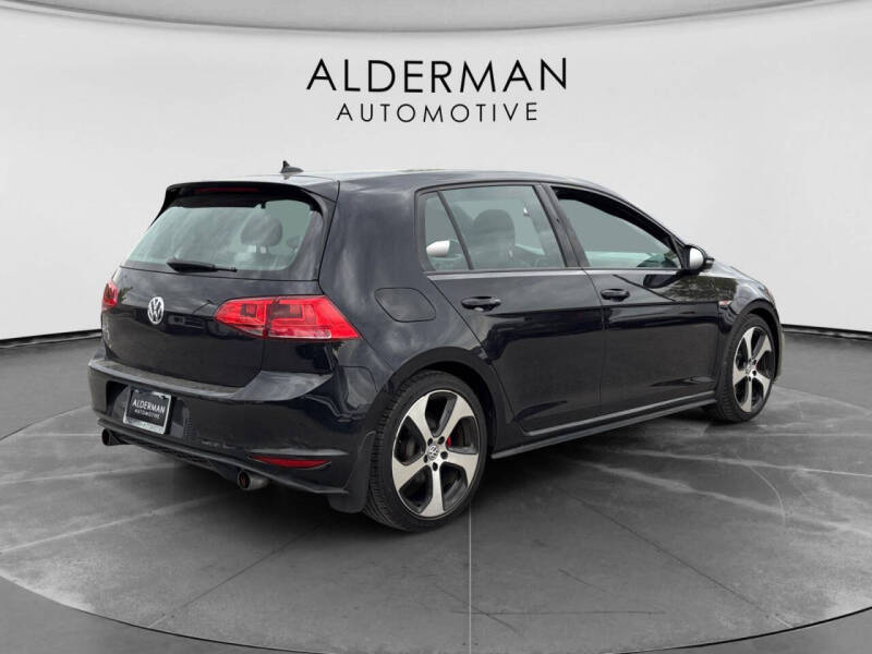2016 Volkswagen Golf GTI SE