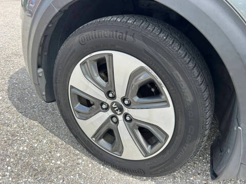2017 Kia Niro EX