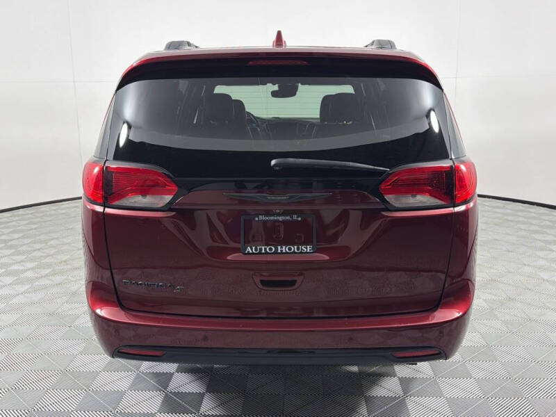 2019 Chrysler Pacifica Touring L Plus