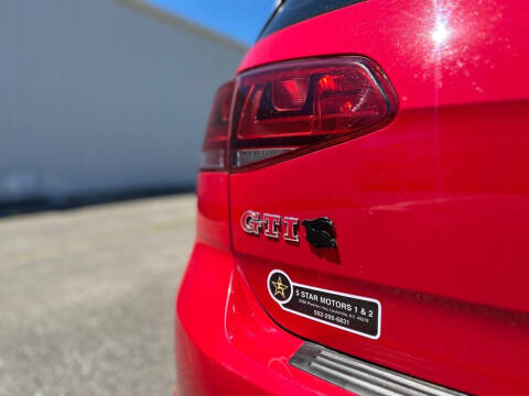 2017 Volkswagen Golf GTI SE