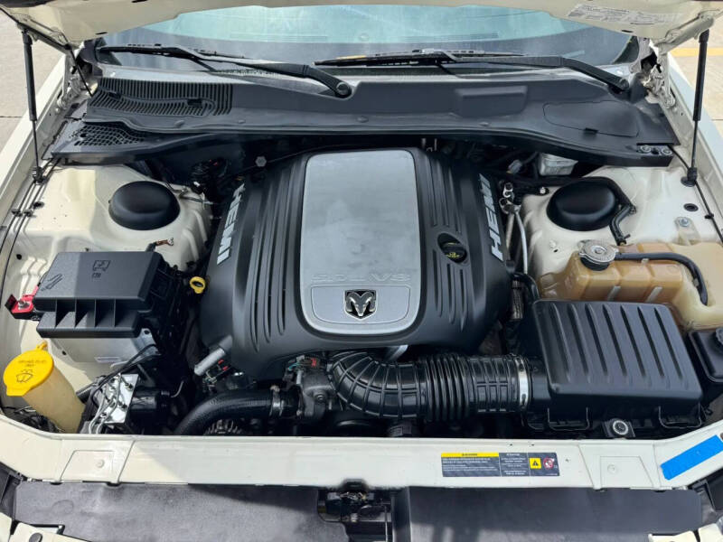 2005 Dodge Magnum RT