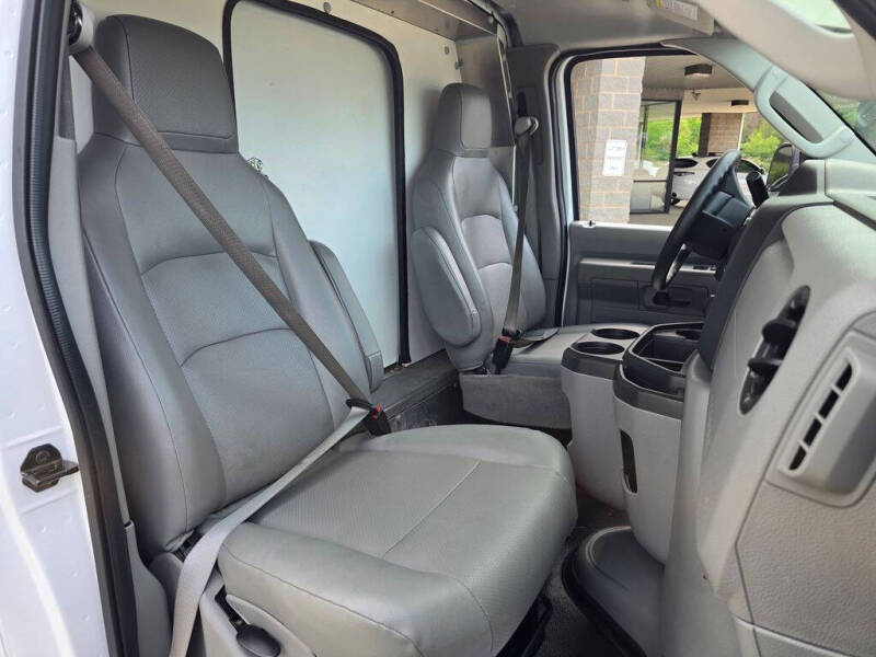 2023 Ford E-Series