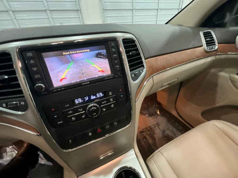 2011 Jeep Grand Cherokee Overland