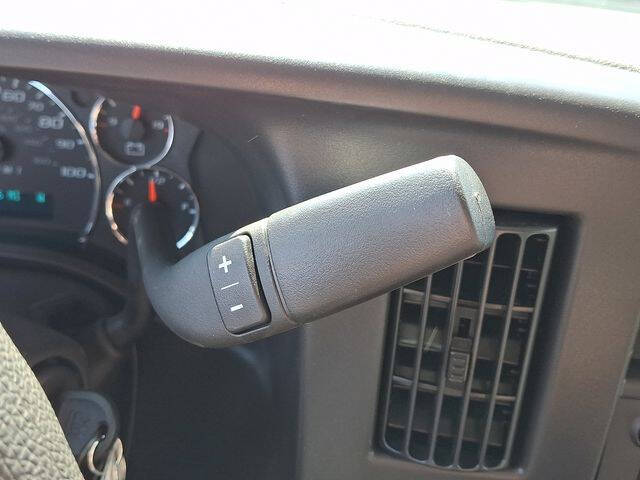 2026 GMC Savana 2500