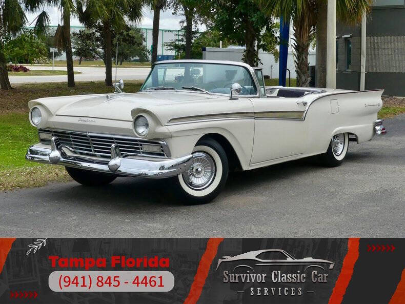 1957 Ford Fairlane